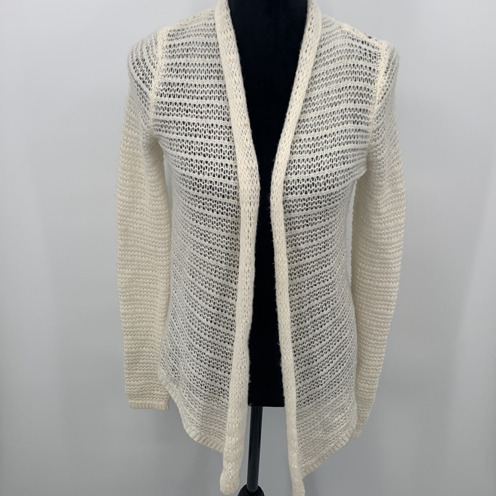 Abercrombie & Fitch Sweater Cardigan size Small